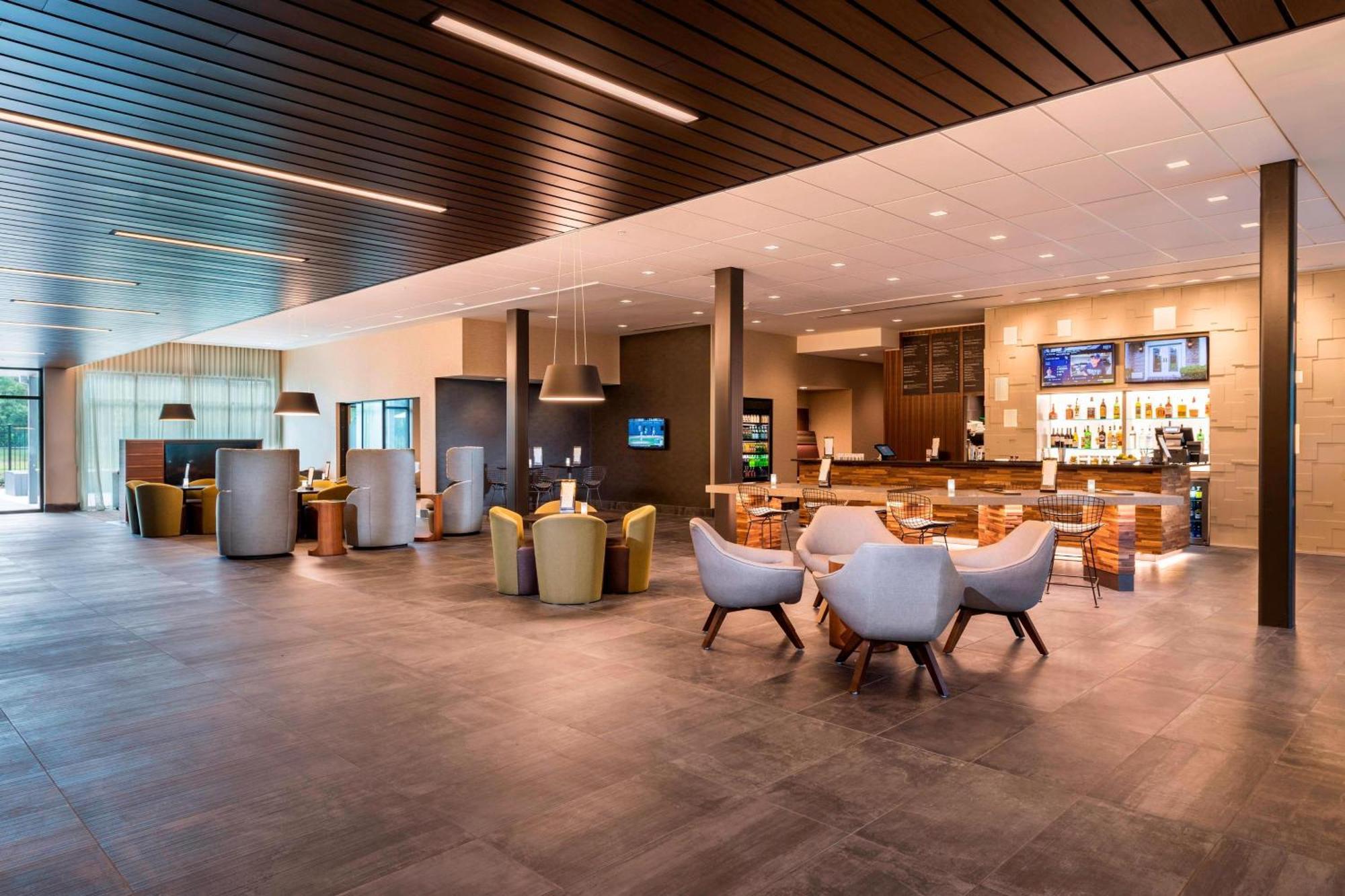 Courtyard By Marriott Tampa Northwest/Veterans Expressway Hotel West Chase Kültér fotó