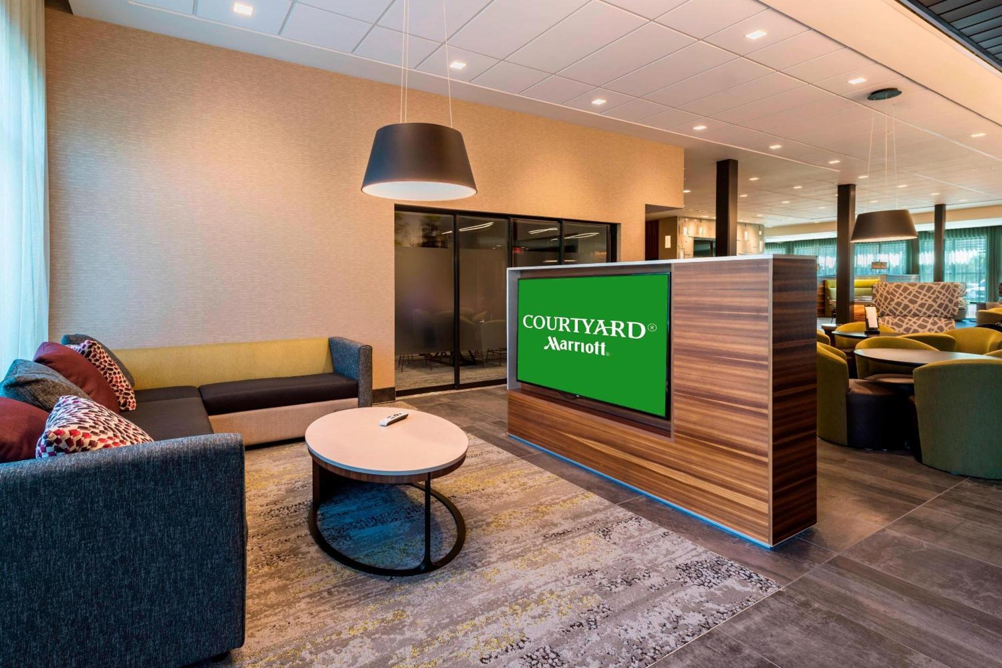 Courtyard By Marriott Tampa Northwest/Veterans Expressway Hotel West Chase Kültér fotó